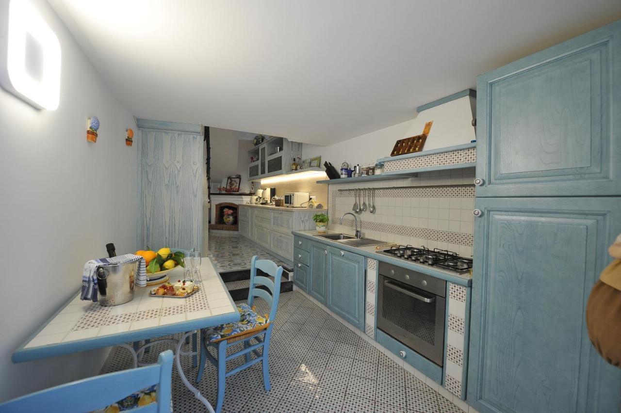 Casa Patty...Breath-Taking View! Apartment Positano Exterior photo